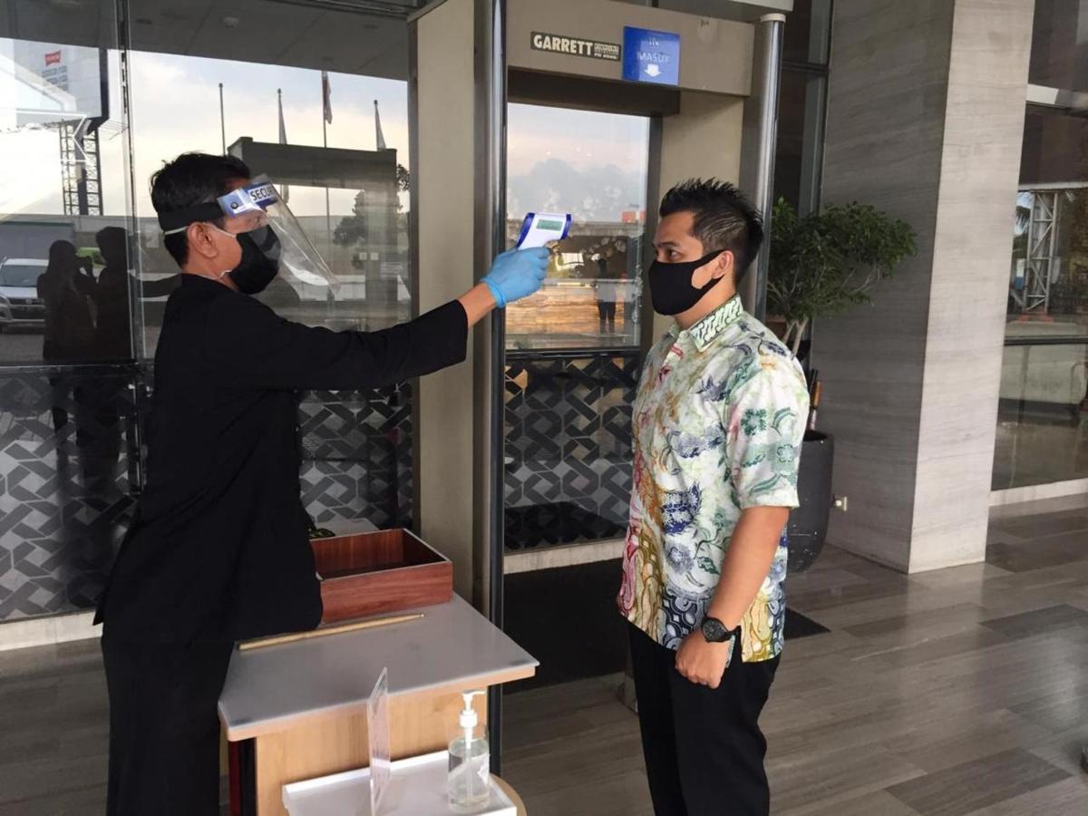 Zest Airport Jakarta By Swiss-Belhotel International Tangerang Luaran gambar